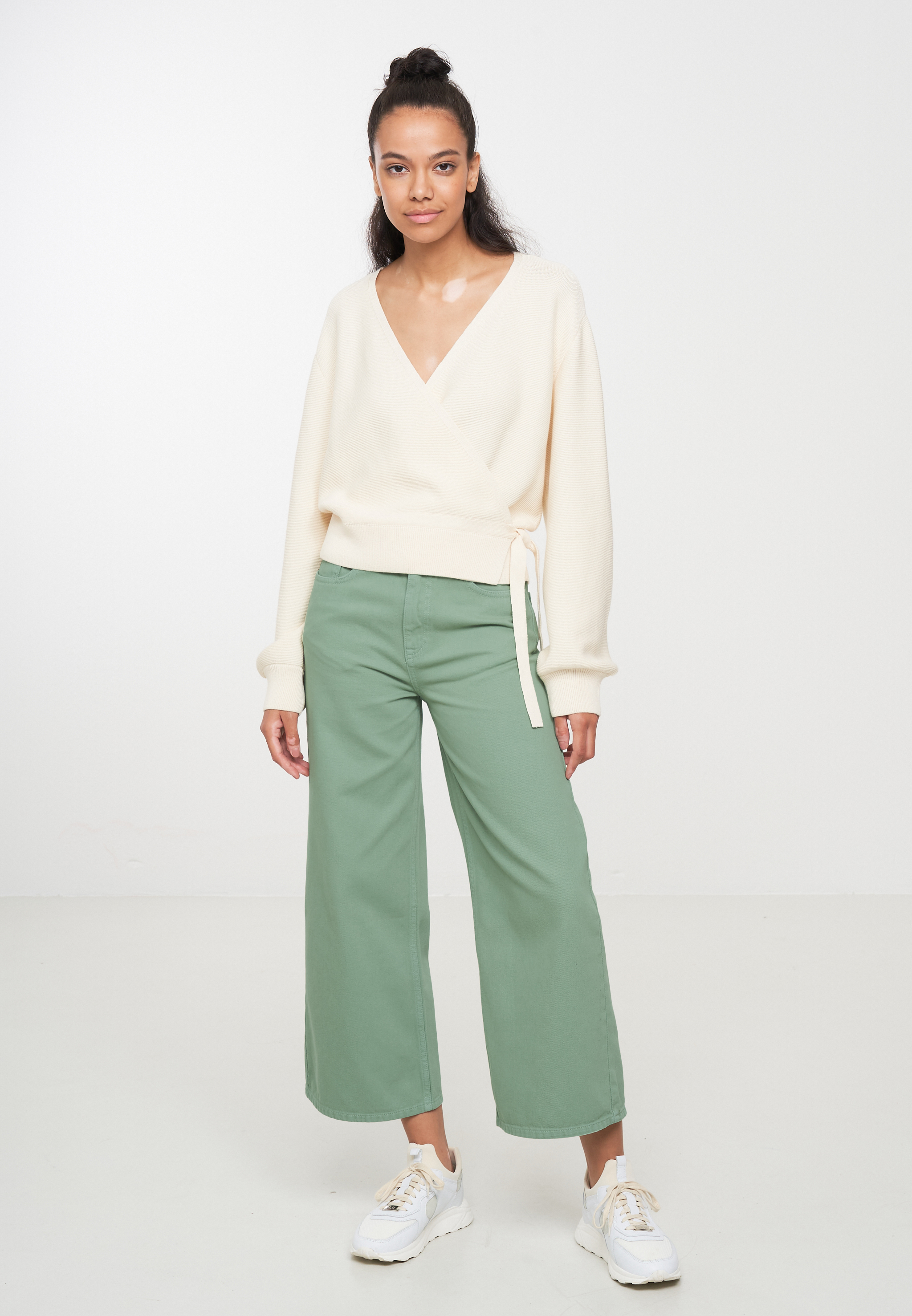 recolution  Pants ERICA  leaf green