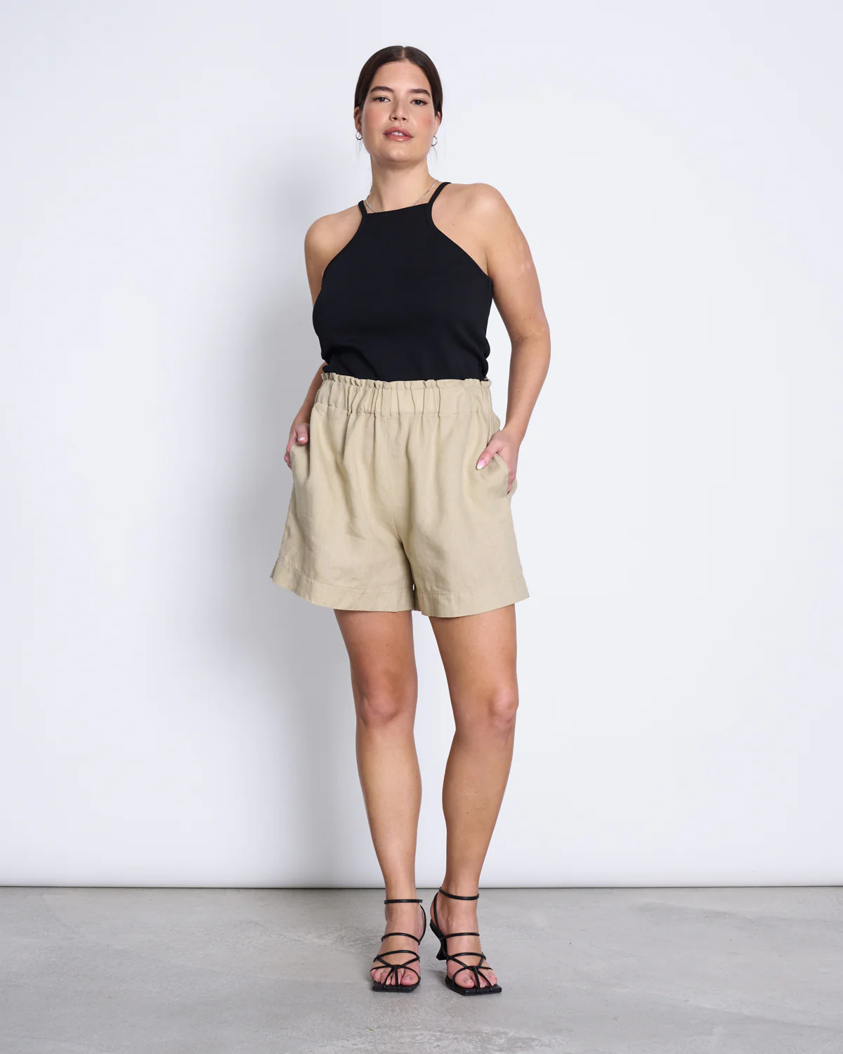JAN 'N JUNE Leinen Shorts TOURNAI Farbe: sand
