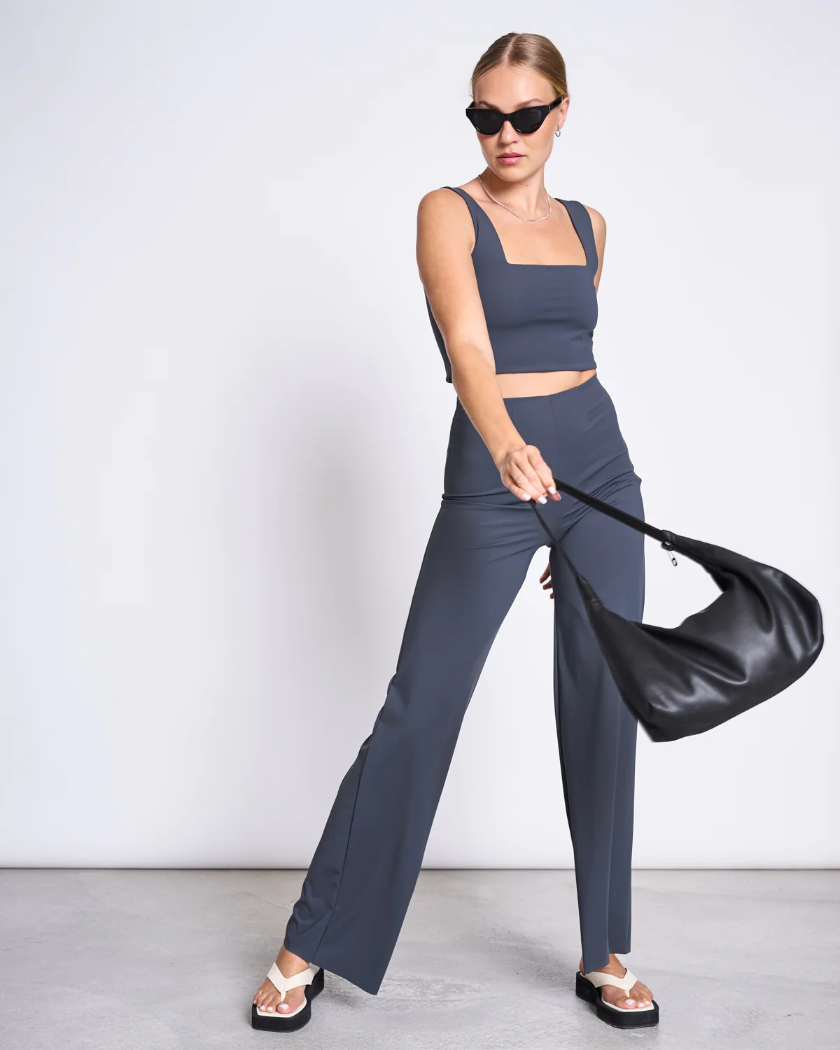 JAN 'N JUNE Crop Top CANCUN Farbe: solid grey