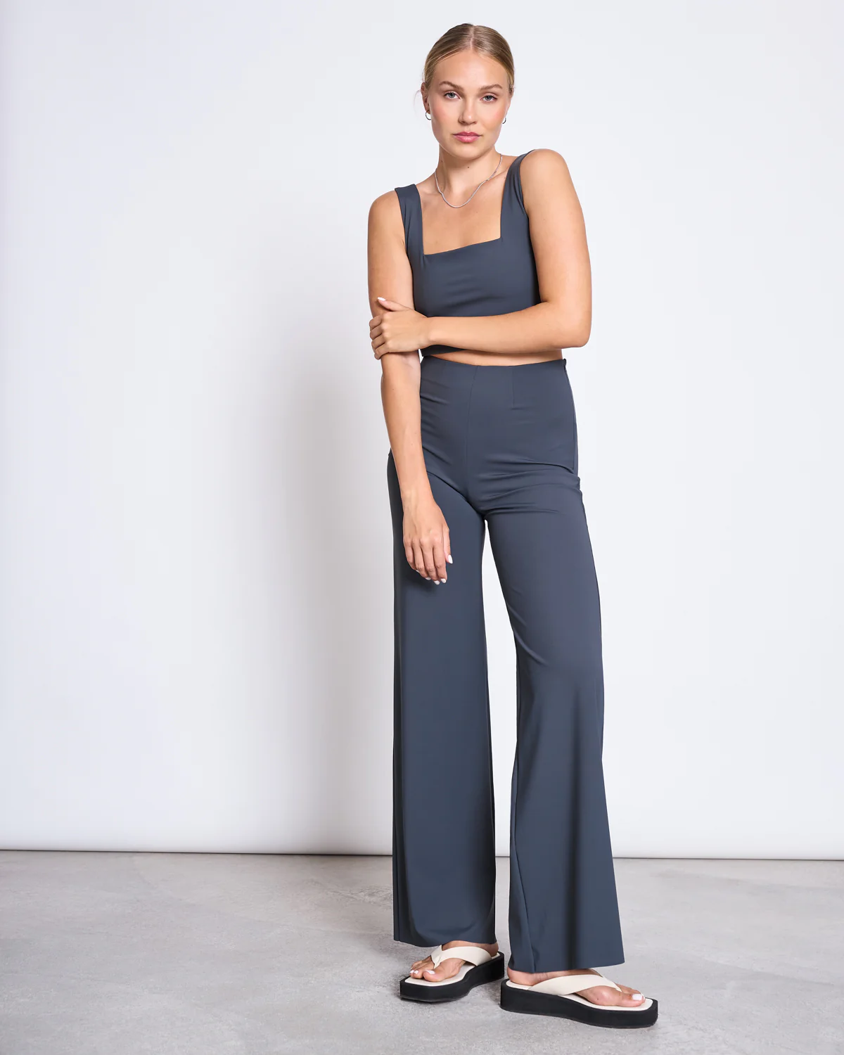JAN 'N JUNE Crop Top CANCUN Farbe: solid grey