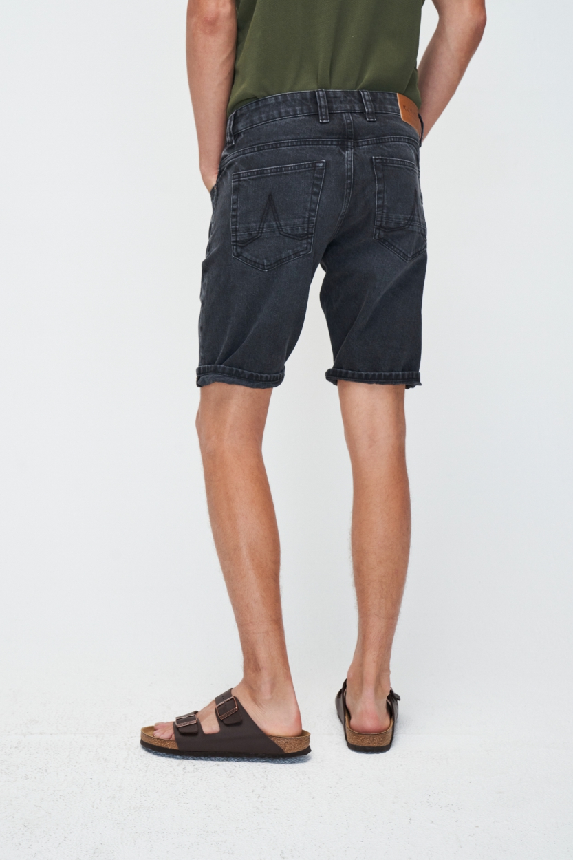 Kuyichi Jeff Denim Shorts Farbe: Vintage Black